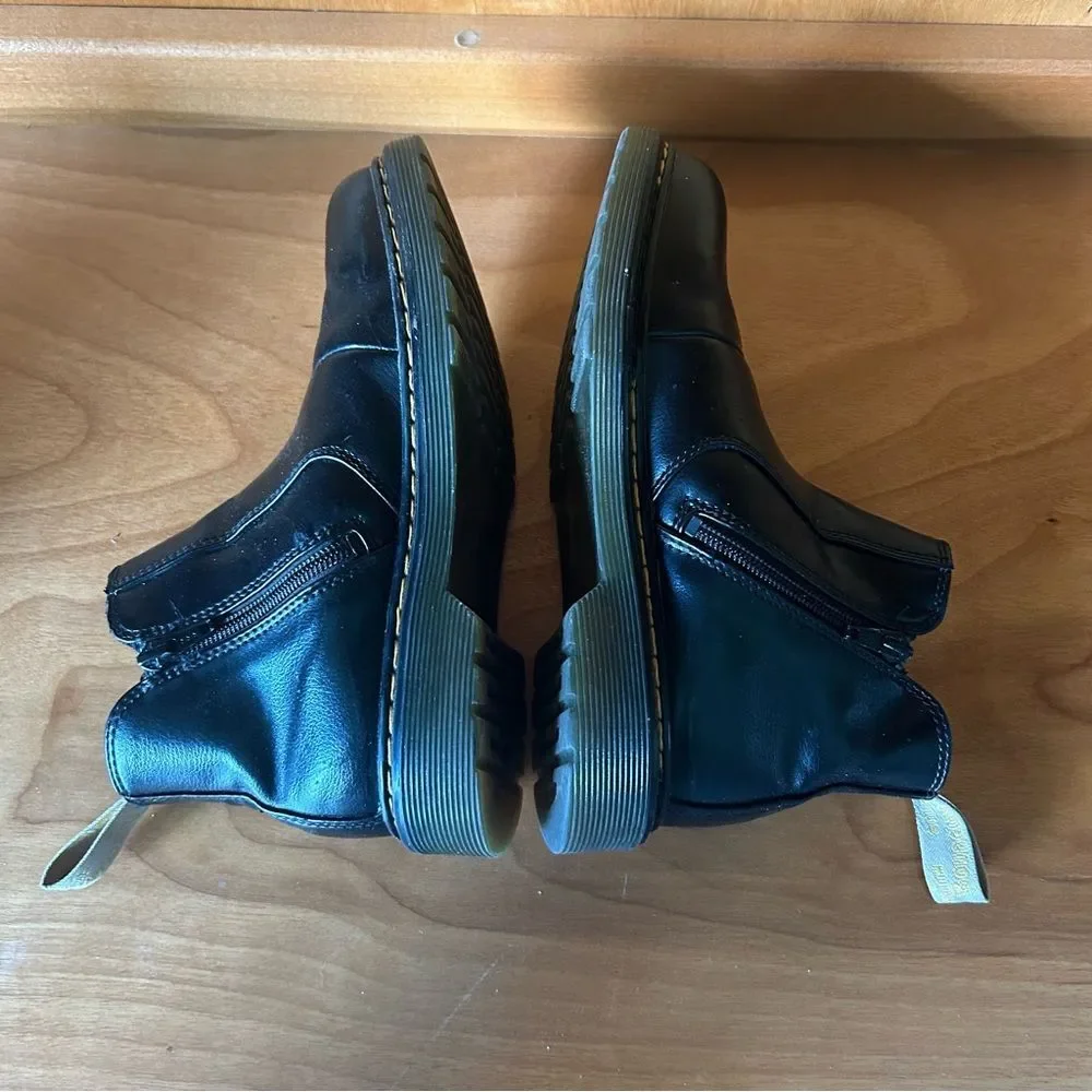 Doc Martens 2976 Chelsea Boots Black Leather Size 5